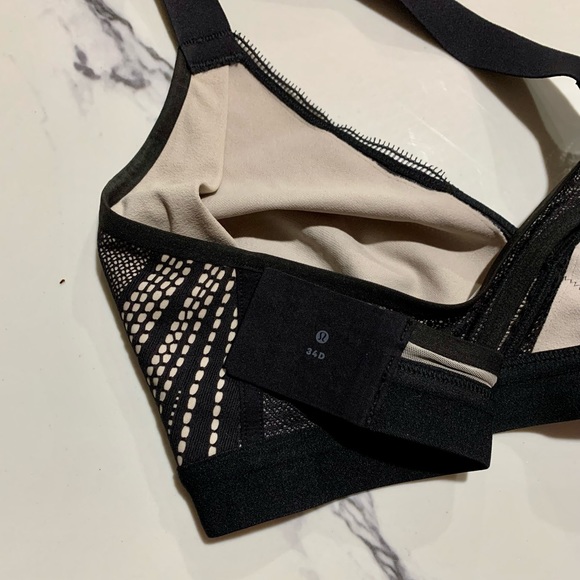 Awake to lace bra 34D - Picture 8 of 15